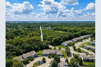 1101 Yorkshire Court #B, Elgin, IL 60120 - Photo 21