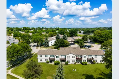 1101 Yorkshire Court #B, Elgin, IL 60120 - Photo 19