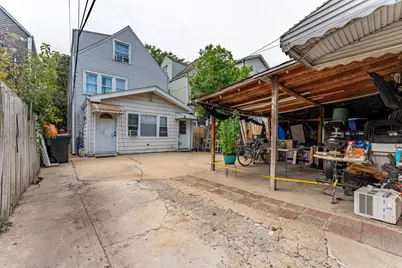 2927 N Avers Avenue, Chicago, IL 60618 - Photo 27