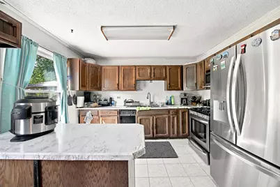 1725 Evergreen Avenue, Hanover Park, IL 60133 - Photo 9