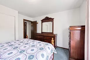 1725 Evergreen Ave, Hanover Park, IL 60133 - Photo 17