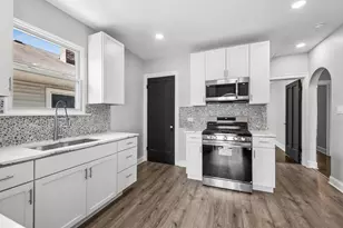 1433 S 14th Ave, Maywood, IL 60153 - Photo 11