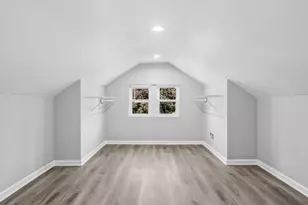 1433 S 14th Ave, Maywood, IL 60153 - Photo 15