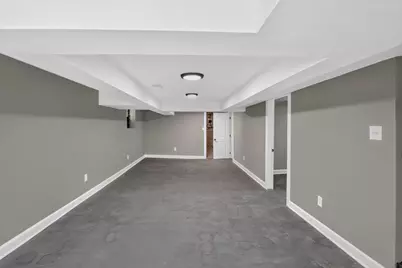 7150 S Eberhart Avenue, Chicago, IL 60619 - Photo 47