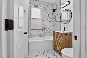 7150 S Eberhart Ave, Chicago, IL 60619 - Photo 35