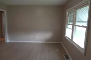379 E Lincoln St, Sycamore, IL 60178 - Photo 19