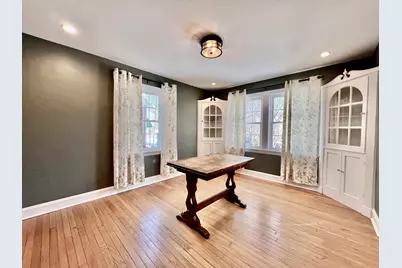 9210 S Trumbull Avenue, Evergreen Park, IL 60805 - Photo 7