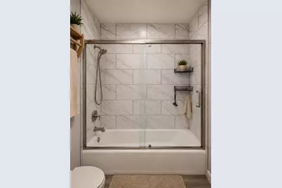 6833 N Kedzie Avenue #1009, Chicago, IL 60645 - Photo 9