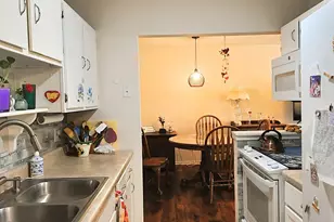 2929 Sunnyside Dr, Rockford, IL 61114 - Photo 9