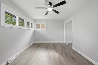 3036 Wilshire Avenue, Markham, IL 60428 - Photo 19
