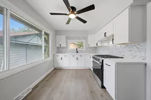 3036 Wilshire Ave, Markham, IL 60428 - Photo 13