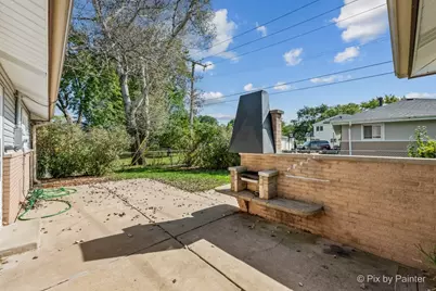 365 Kingman Lane, Hoffman Estates, IL 60169 - Photo 23