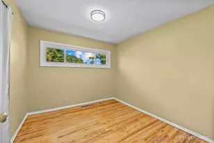 365 Kingman Ln, Hoffman Estates, IL 60169 - Photo 13