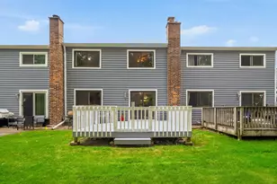 411 Hickory Dr, Wheeling, IL 60090 - Photo 23