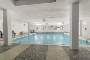 611 W Patterson Ave, Chicago, IL 60613 - Photo 3