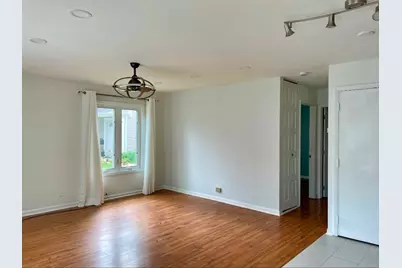 1405 Cove Drive #203A, Prospect Heights, IL 60070 - Photo 5