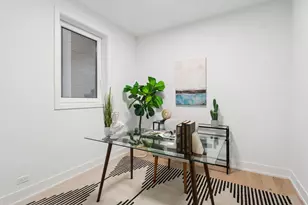 1656 N Bosworth Ave, Chicago, IL 60642 - Photo 13