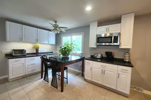 2412 Durness Ct, Crest Hill, IL 60403 - Photo 3