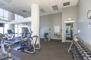 100 E 14th St, Chicago, IL 60605 - Photo 17