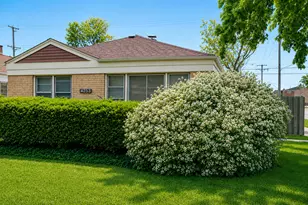 4253 Prescott Ave, Lyons, IL 60534 - Photo 1