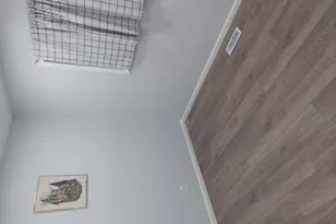 211 Malibu Dr, Bolingbrook, IL 60440 - Photo 9