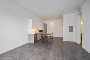 3418 N Lincoln Ave, Chicago, IL 60657 - Photo 5