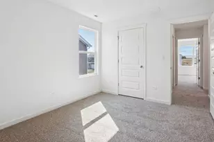 985 Emerald Dr, Montgomery, IL 60538 - Photo 19