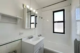 434 W Wellington Ave, Chicago, IL 60657 - Photo 17