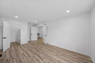 185 College Dr, Bloomingdale, IL 60108 - Photo 13