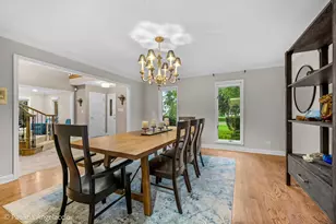 1853 N Braymore Dr, Inverness, IL 60010 - Photo 5
