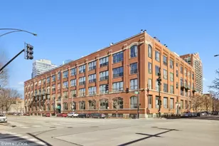 1727 S Indiana Ave, Chicago, IL 60616 - Photo 1