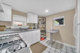 3331 N Rutherford Ave, Chicago, IL 60634 - Photo 25