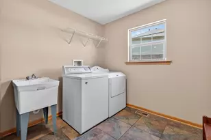 15711 Menominee Ct, Manhattan, IL 60442 - Photo 13