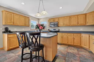15711 Menominee Ct, Manhattan, IL 60442 - Photo 9