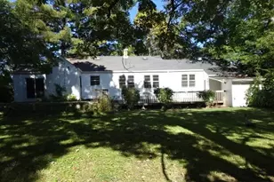 1805 Gilbert Ave, Downers Grove, IL 60515 - Photo 5