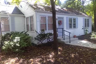 1805 Gilbert Ave, Downers Grove, IL 60515 - Photo 3