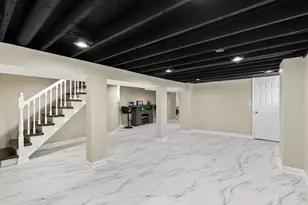 701 E 89th Pl, Chicago, IL 60619 - Photo 19