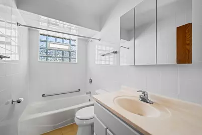 5421 W Windsor Avenue #2, Chicago, IL 60630 - Photo 13