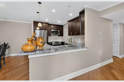 6585 Main Street #202, Downers Grove, IL 60516 - Photo 7