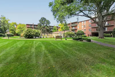 6585 Main Street #202, Downers Grove, IL 60516 - Photo 25