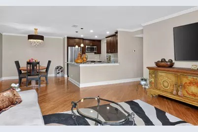 6585 Main Street #202, Downers Grove, IL 60516 - Photo 5