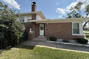 235 S Mayfair Pl, Chicago Heights, IL 60411 - Photo 1