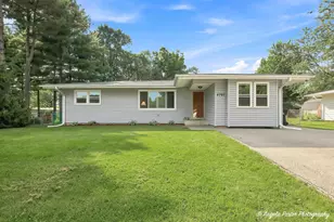 4707 William St, McHenry, IL 60051 - Photo 1