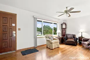 4707 William St, McHenry, IL 60051 - Photo 3