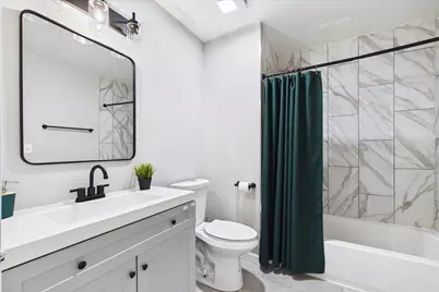 1323 Providence Circle, Elgin, IL 60120 - Photo 19