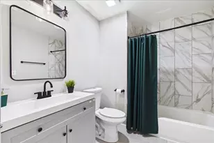 1323 Providence Cir, Elgin, IL 60120 - Photo 19