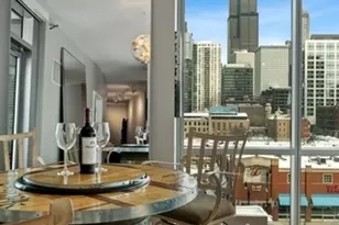 123 S Green St, Chicago, IL 60607 - Photo 13