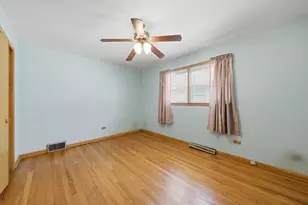 8350 S Karlov Ave, Chicago, IL 60652 - Photo 7
