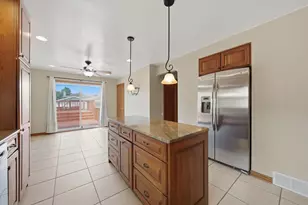 8350 S Karlov Ave, Chicago, IL 60652 - Photo 11