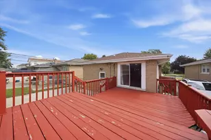 8350 S Karlov Ave, Chicago, IL 60652 - Photo 21